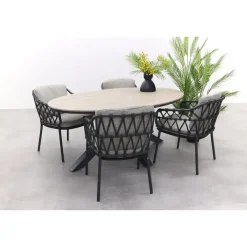 4-Seasons Outdoor 4 Seasons Calpi / GI Edison 180 x 115 cm. tafel - ovale tuinset