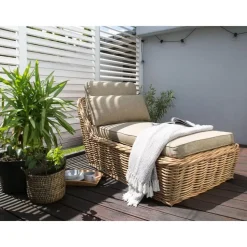 Beliani BELSITO - Ligstoel - Taupe - Rotan