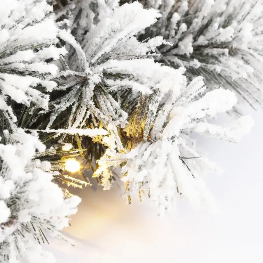 Kerstverlichting-Black Box Trees Dinsmore Kerstkrans - LED - Ø60 cm - Frosted Green