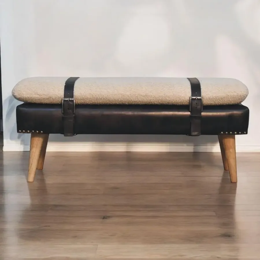 Artisan Furniture Bouclé Buffalo Hide Zwart Leren Bank, Bruin