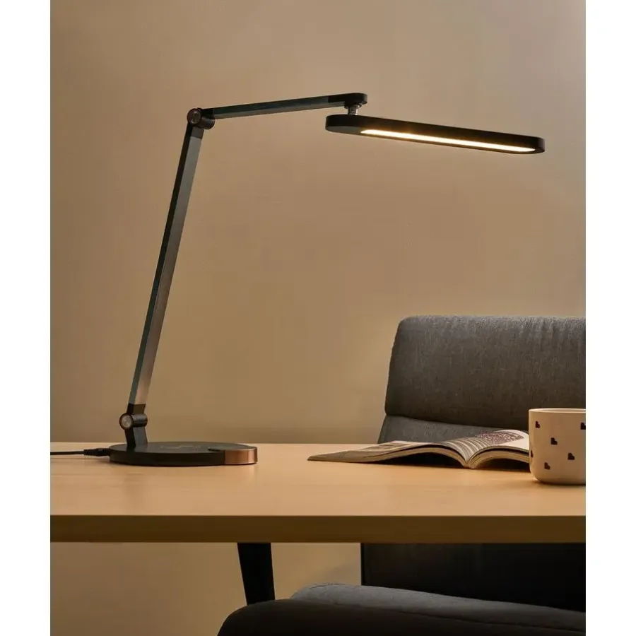 Leen Bakker CAROY - Bureaulamp LED - Zwart - Synthetisch materiaal