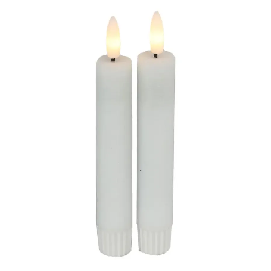 Kaarsen-Countryfield Led kaarsen/dinerkaarsen - 2x stuks - wit - 15 cm