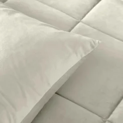 Dekbedden-Sleeptime Dekbed zonder Overtrek Velvet 200x200 – Superzacht & Wasbaar – Crème