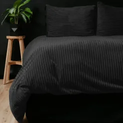 Sleeptime Dekbedovertrek Teddy Rib 240x220 – Fluweelzacht & Knus Design - Zwart