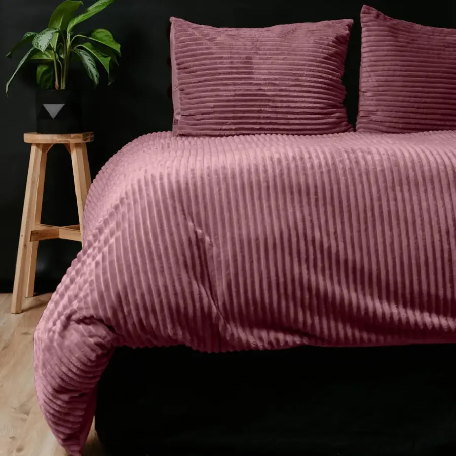 Sleeptime Dekbedovertrek Teddy Rib 240x220 – Fluweelzacht & Knus Design - Roze