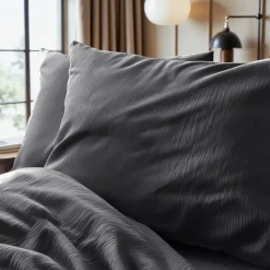 Dekbedovertrekken|Lits-Jumeaux Dekbedovertrekken-Sleeptime Dekbedovertrek Velvet Cartier 240x220 – Fluweelzacht Uni Design – Antraciet