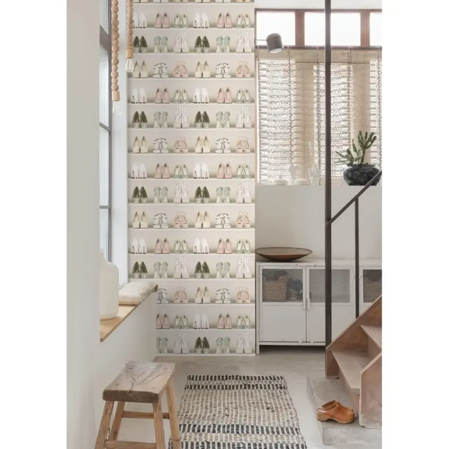 Behang-Dutch Wallcoverings - Exposure schoenen/pumps - 0,53x10,05m
