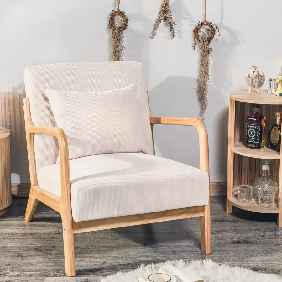 Nordlys Fauteuil van massief hout en beige stof
