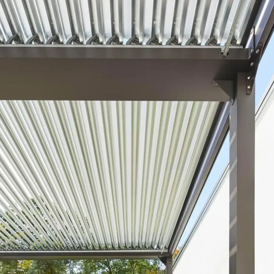 Merkloos HOME DELUXE Louvre paviljoen CANNES
