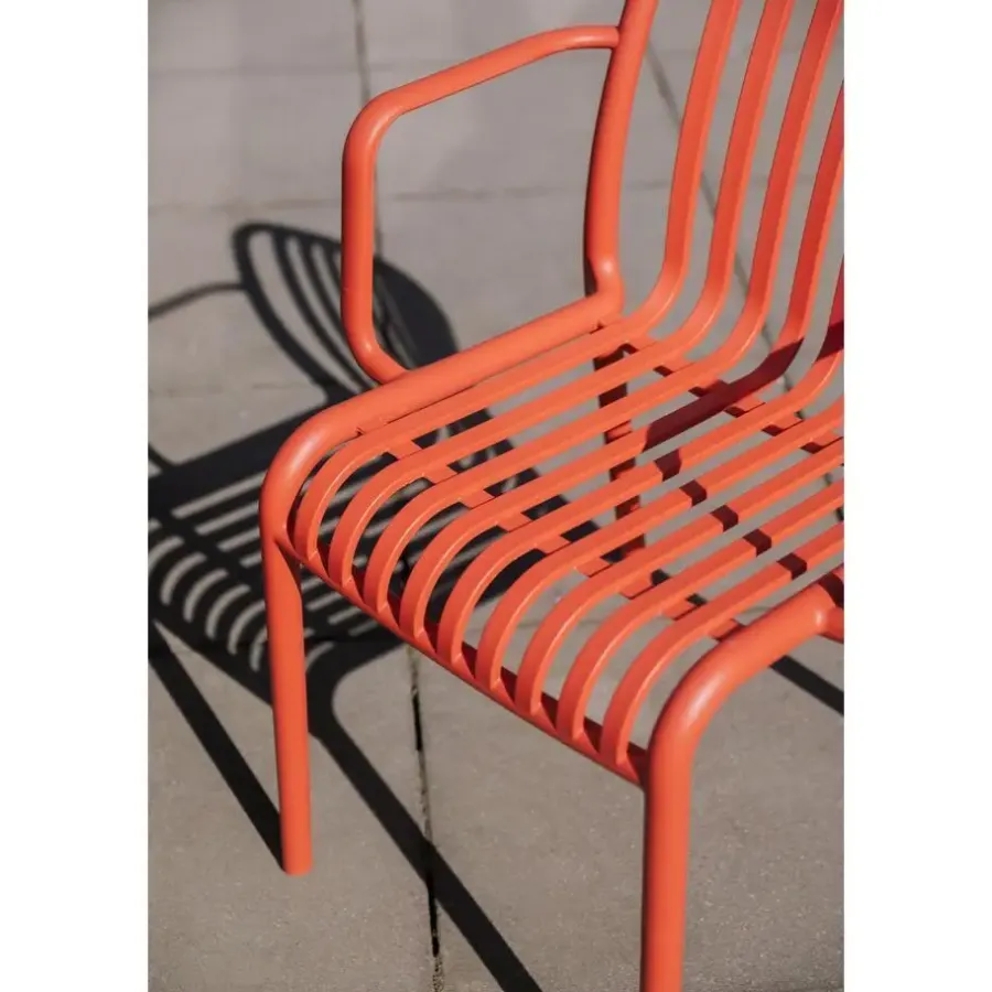 Tuinstoelen-Housecraft Living Mante Tuinstoelen Armleuning Kunststof Terra/ Rood - Set van 4