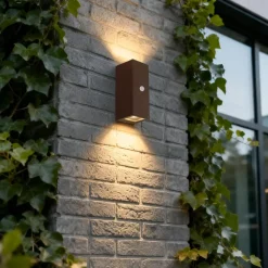 Wandlampen-QAZQA buitenlampen met sensor baleno bronskleurig gu10