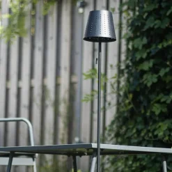 QAZQA staande buitenlampen ferre zwart geïntegreerde led