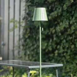 Staande Lampen-QAZQA staande buitenlampen ferre groen geïntegreerde led