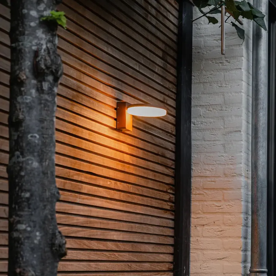 Wandlampen-QAZQA wandlampen buiten esmee bronskleurig geïntegreerde led