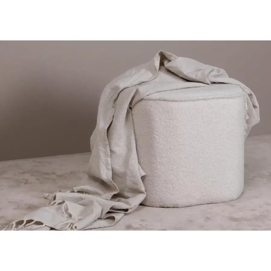 Svea - Arlo poef - teddy - off white