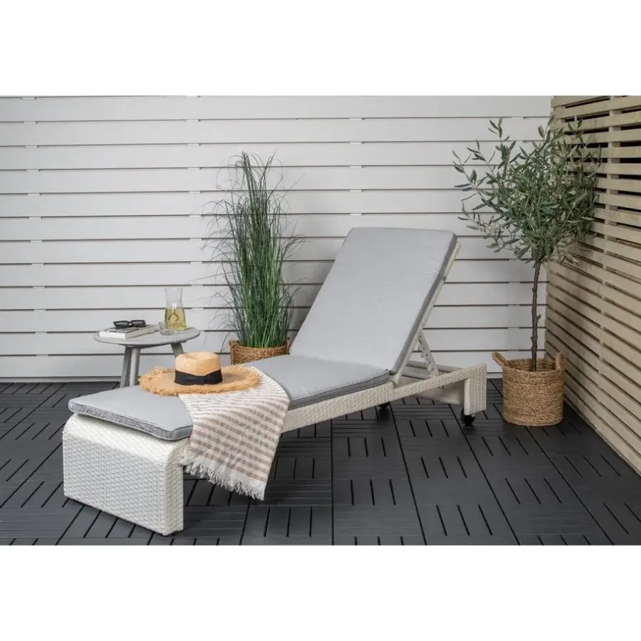 Ligbedden-Svea - Yuri ligbed - wicker - wit/grijs
