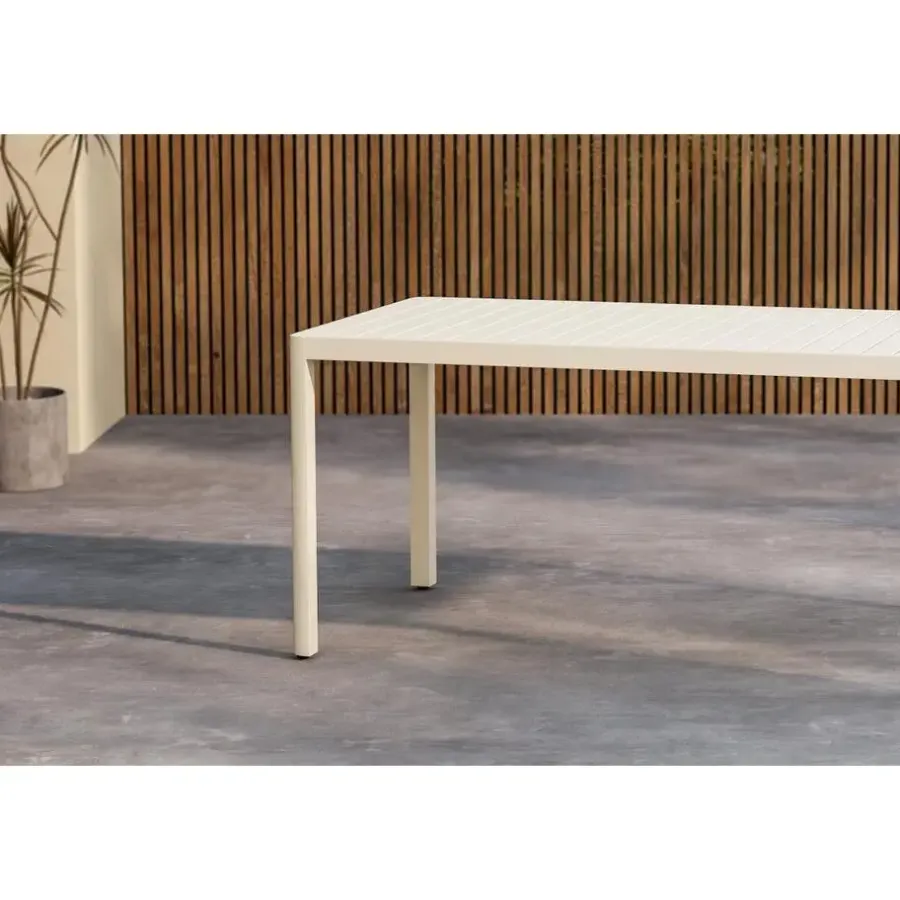 Svea - Zoe eettafel - 150 x 85 x 72 cm - beige